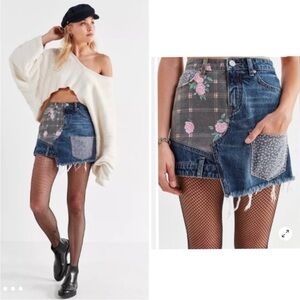 BDG Urban Outfitters Patchwork Jean Denim Mini Skirt Small 90s Retro Y2K